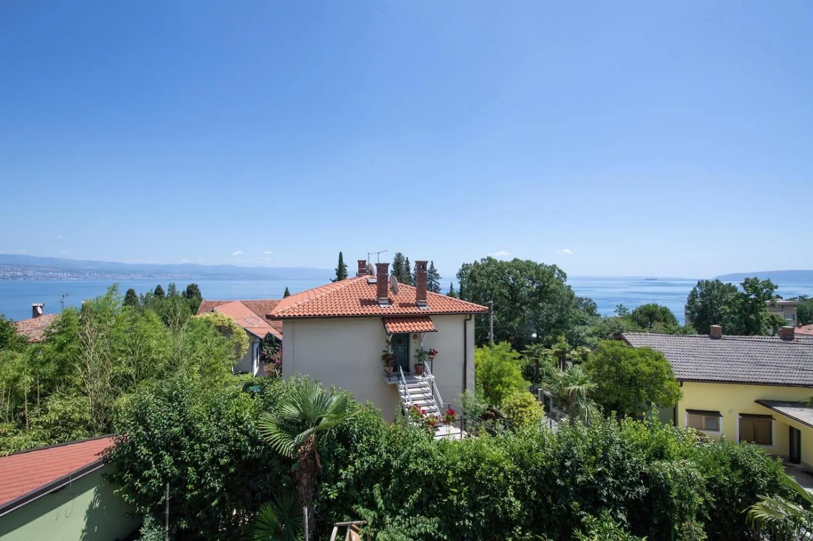 Apartment In Ika With Seaview, Balcony, Air Condition, Wifi 5025-4 0*,