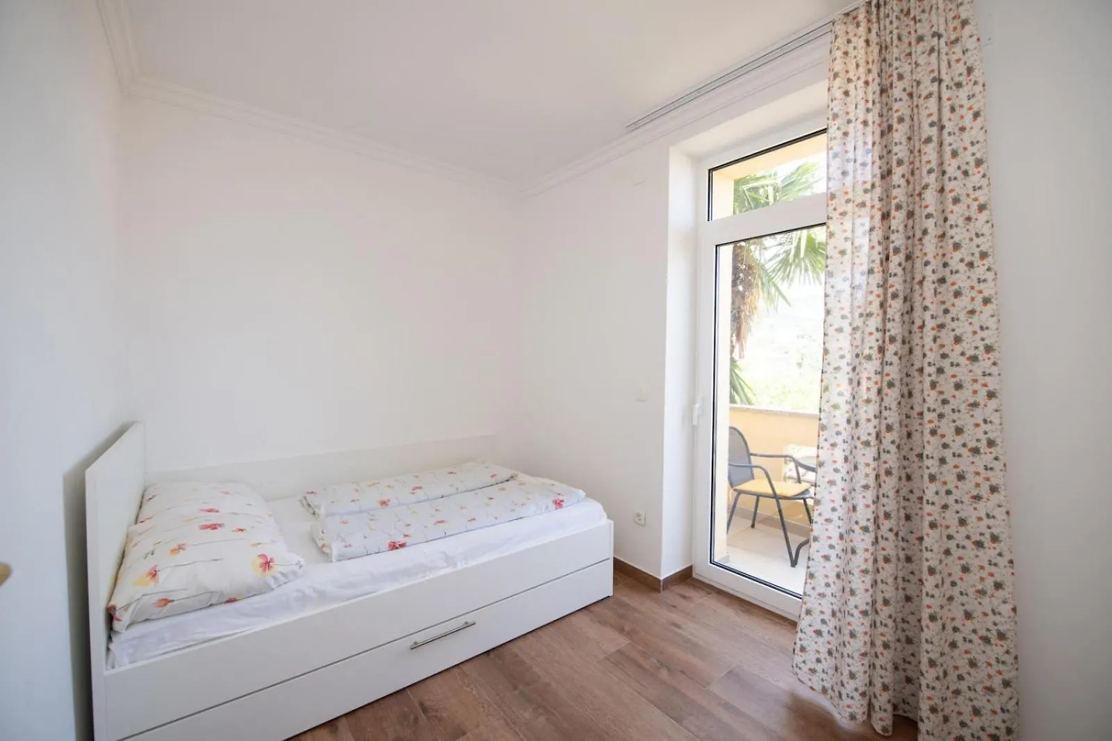 Apartment In Ika With Seaview, Balcony, Air Condition, Wifi 5025-4