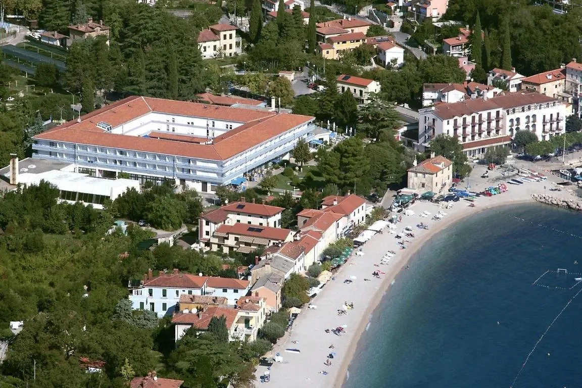 Apartment In Ika With Seaview, Balcony, Air Condition, Wifi 5025-4 0*,  Croatia