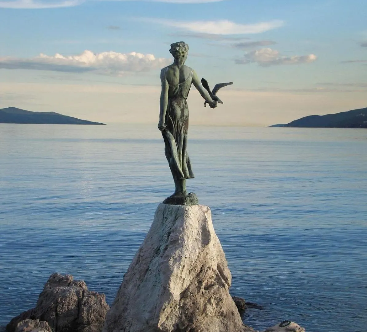 Apartment In Ika With Seaview, Balcony, Air Condition, Wifi 5025-4 0*,  Croatia